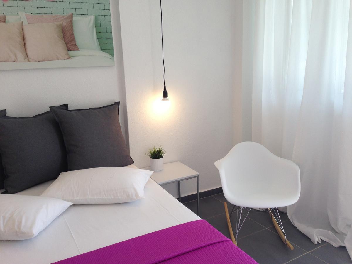Philoxenia Suites Vrasná Екстериор снимка