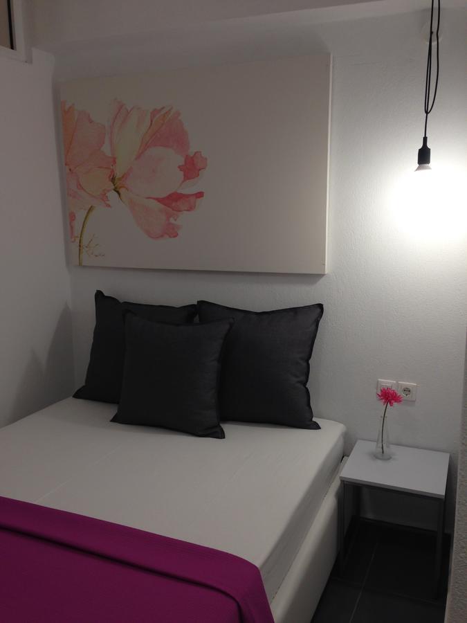 Philoxenia Suites Vrasná Екстериор снимка