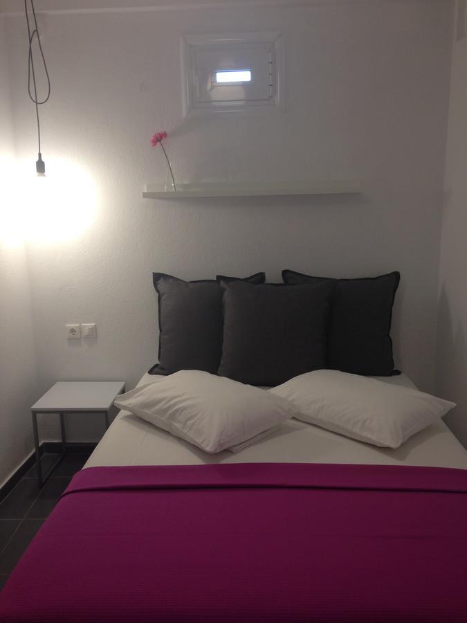 Philoxenia Suites Vrasná Екстериор снимка