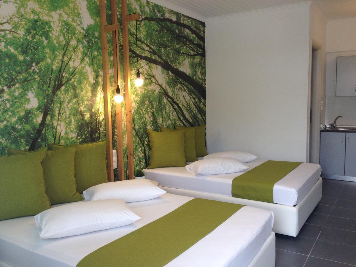 Philoxenia Suites Vrasná Екстериор снимка
