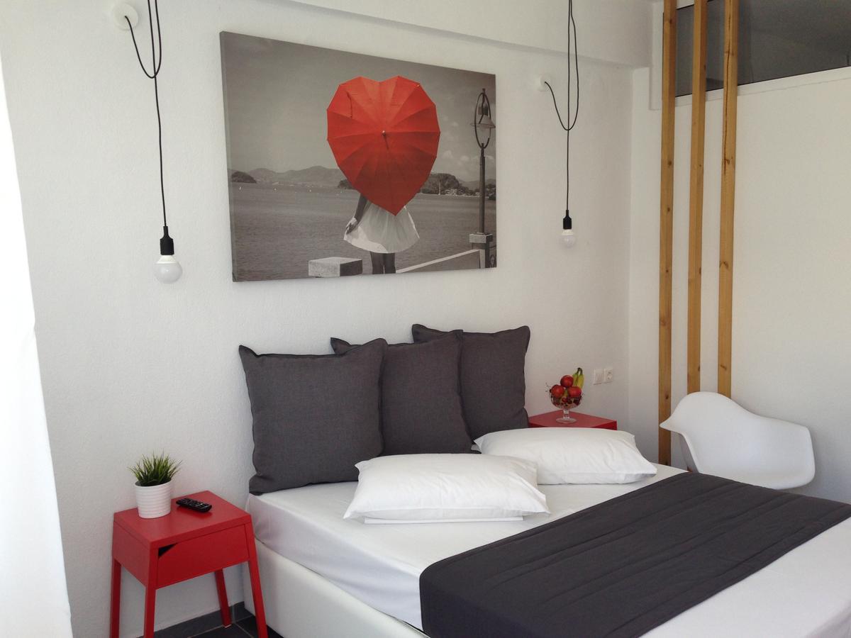 Philoxenia Suites Vrasná Екстериор снимка